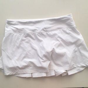 lululemon tennis skirt